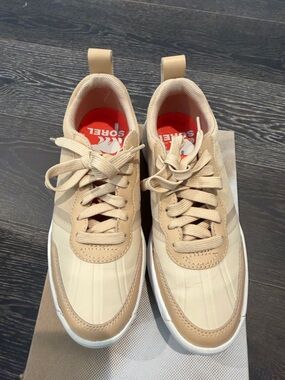 Sorel Beige Cream Lace-Up Sneakers